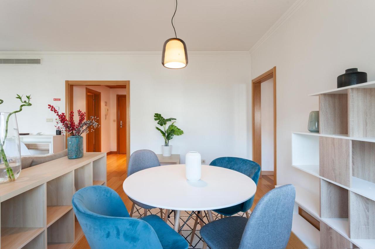 Orient - Modern, Spacious And Sunny! By The River! Appartamento Lisbona