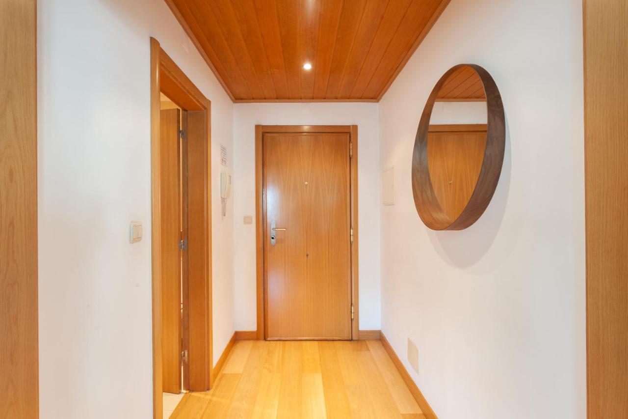 Orient - Modern, Spacious And Sunny! By The River! Appartamento Lisbona