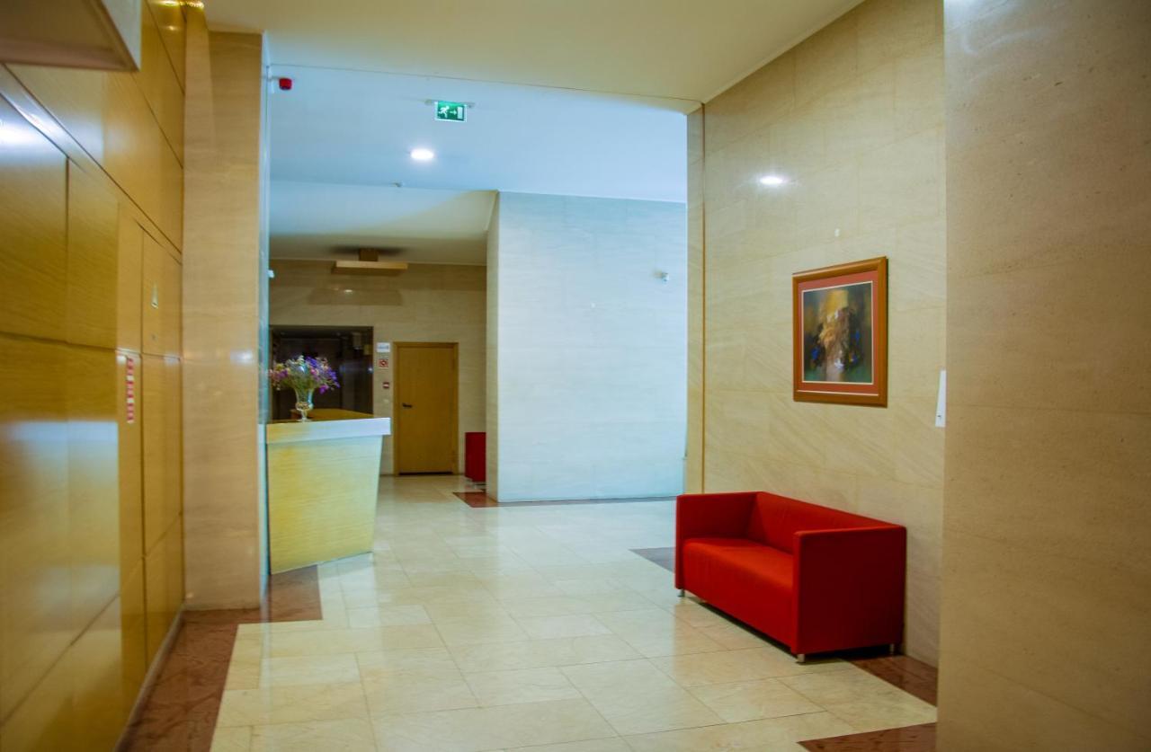 Orient - Modern, Spacious And Sunny! By The River! Appartamento Lisbona