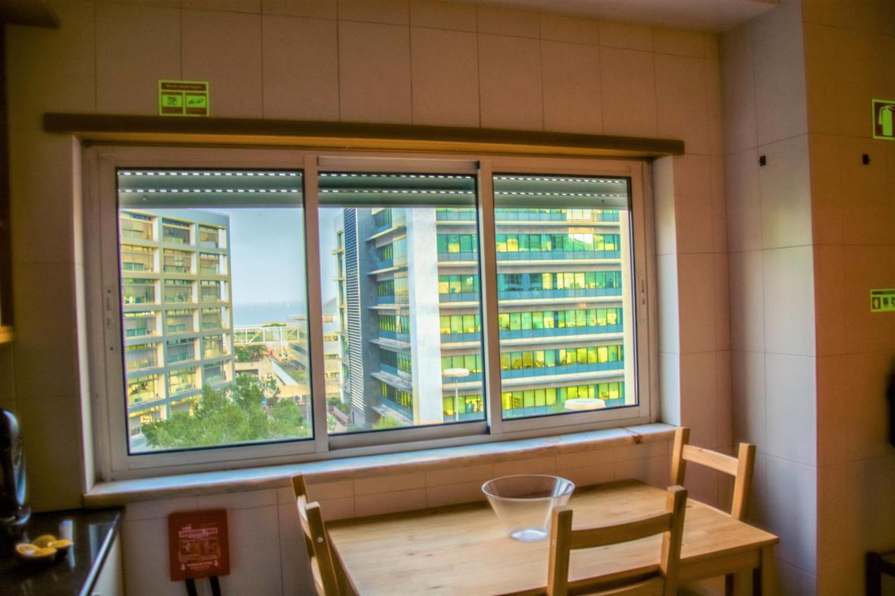 Appartamento Orient - Modern, Spacious And Sunny! By The River!