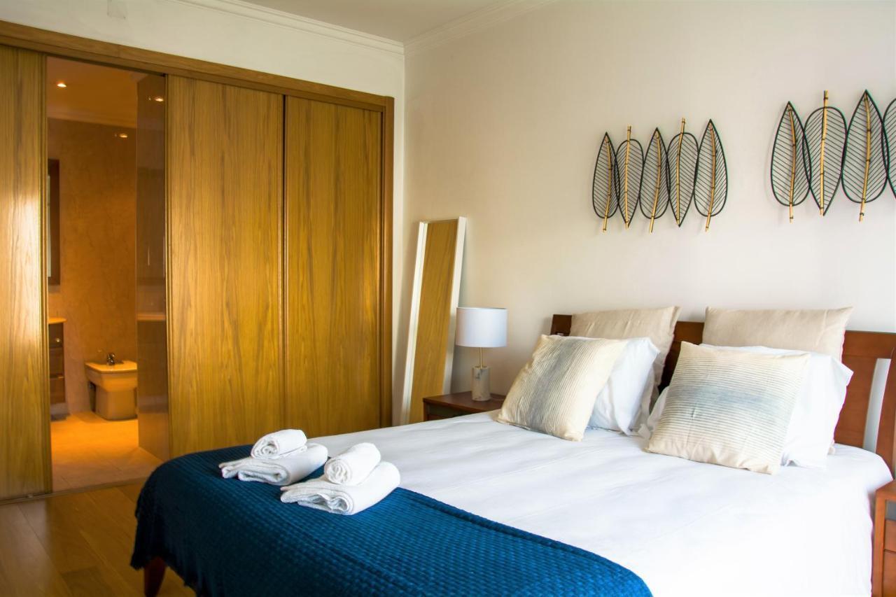 Appartamento Orient - Modern, Spacious And Sunny! By The River!
