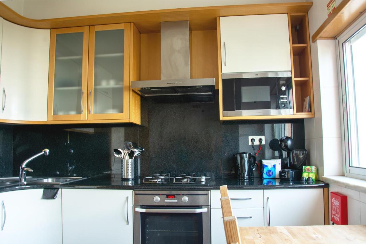 Orient - Modern, Spacious And Sunny! By The River! Apartment *